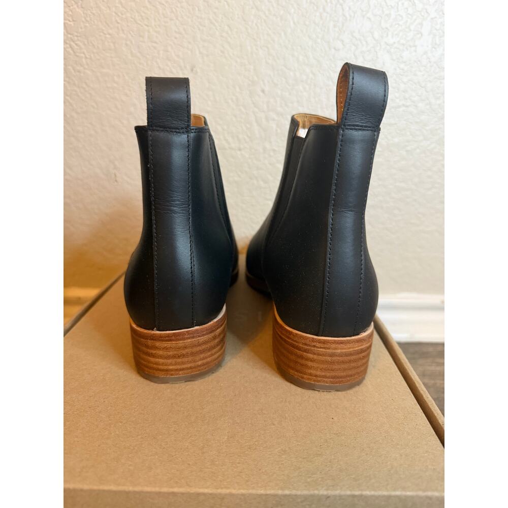 Nisolo Womans Everyday Chelsea Leather Ankle Boots Size 10 - Picture 6 of 9